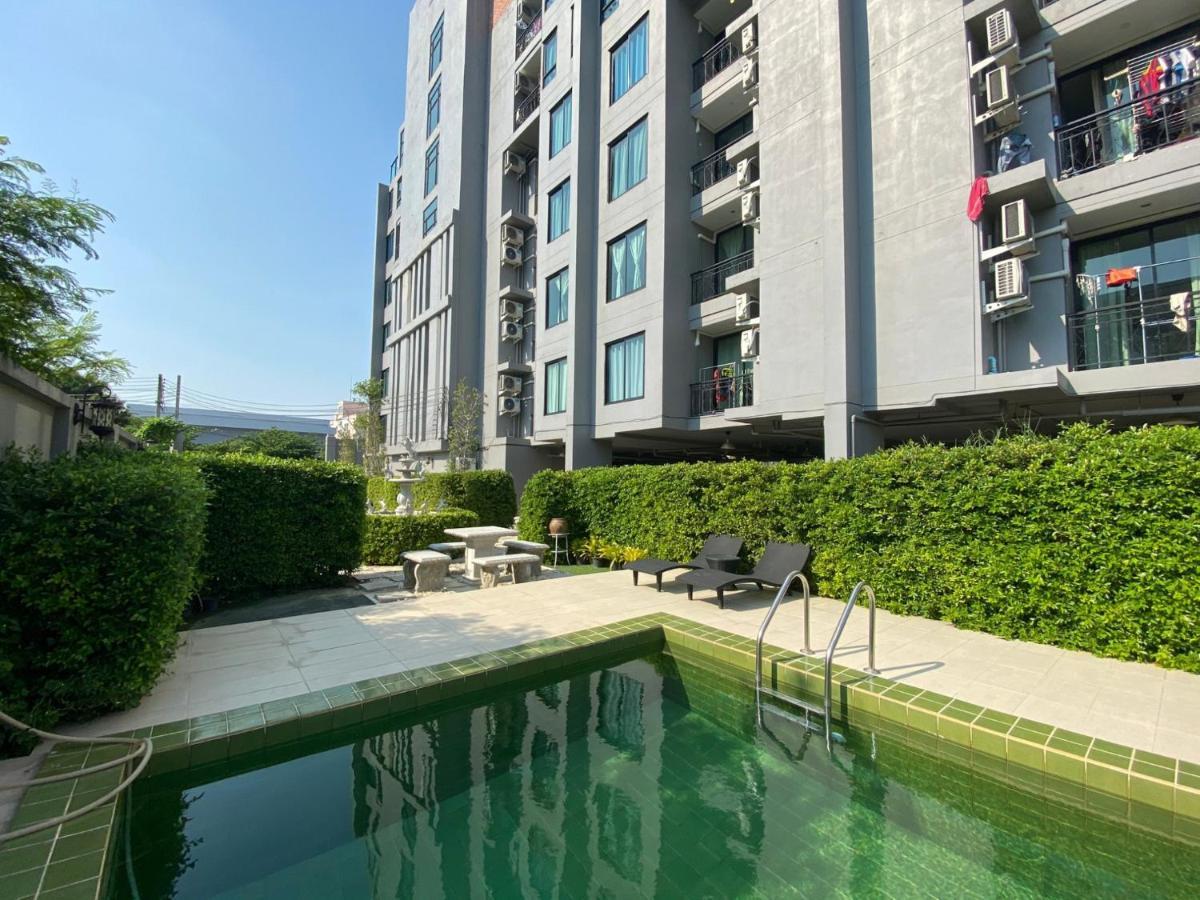 Roomquest Bangkok Sukhumvit 107 Samut Prakan Eksteriør billede