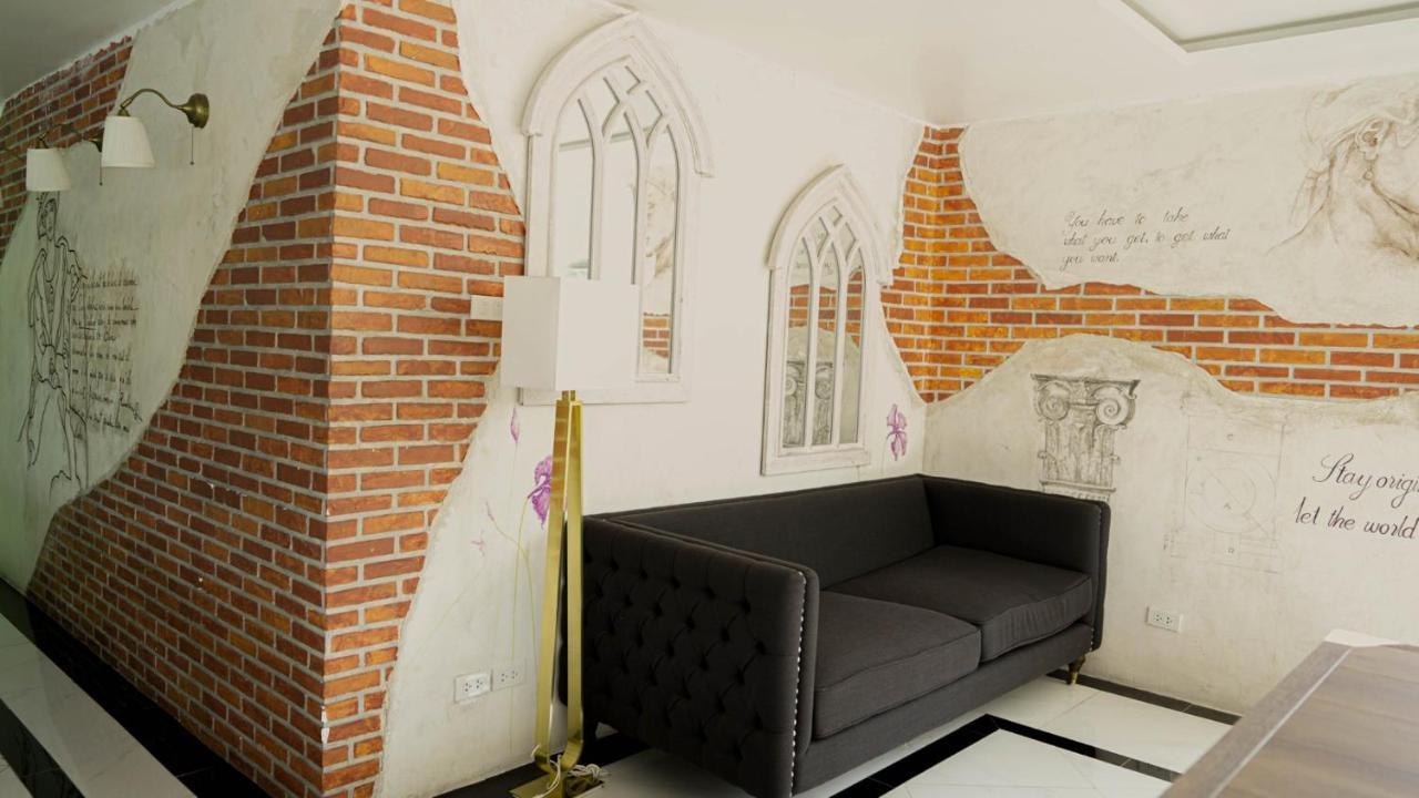 Roomquest Bangkok Sukhumvit 107 Samut Prakan Eksteriør billede