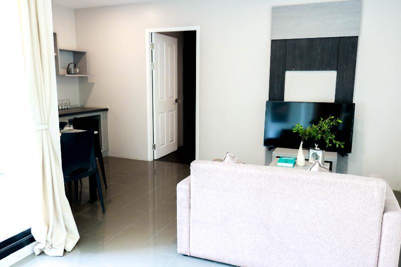 Roomquest Bangkok Sukhumvit 107 Samut Prakan Eksteriør billede