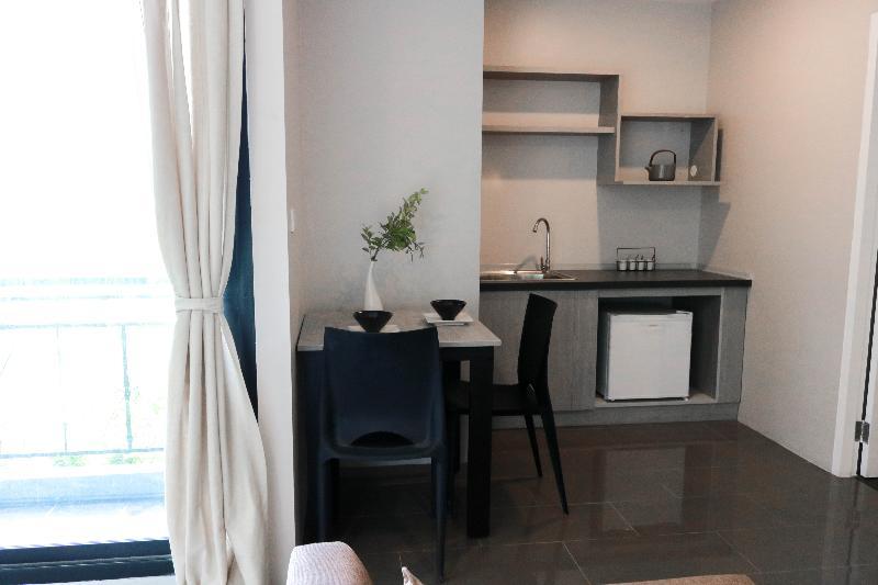 Roomquest Bangkok Sukhumvit 107 Samut Prakan Eksteriør billede