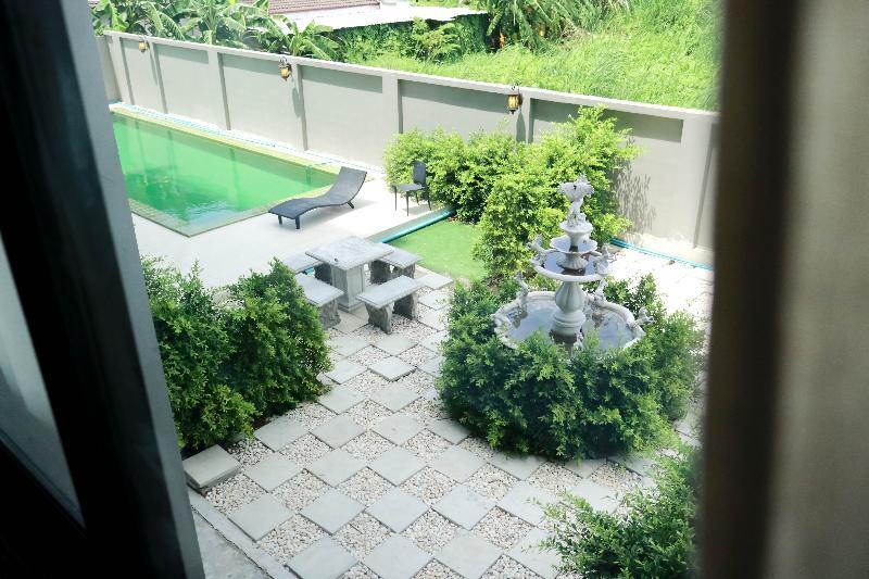 Roomquest Bangkok Sukhumvit 107 Samut Prakan Eksteriør billede