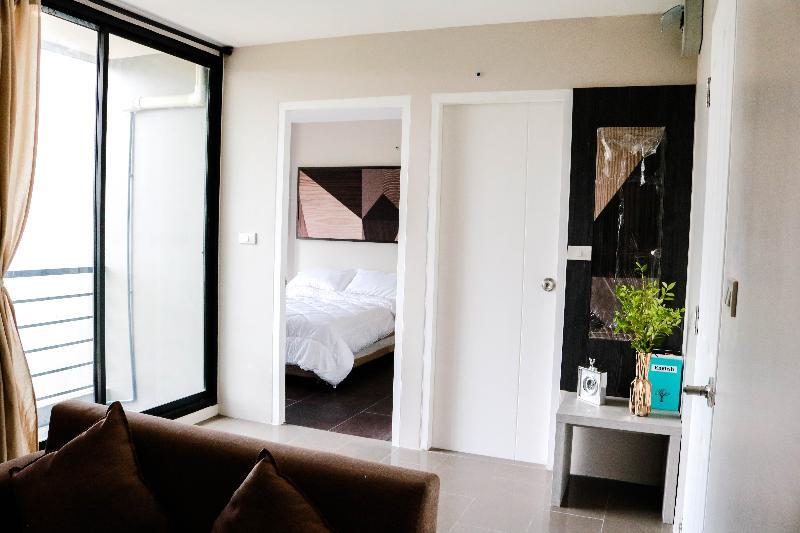 Roomquest Bangkok Sukhumvit 107 Samut Prakan Eksteriør billede